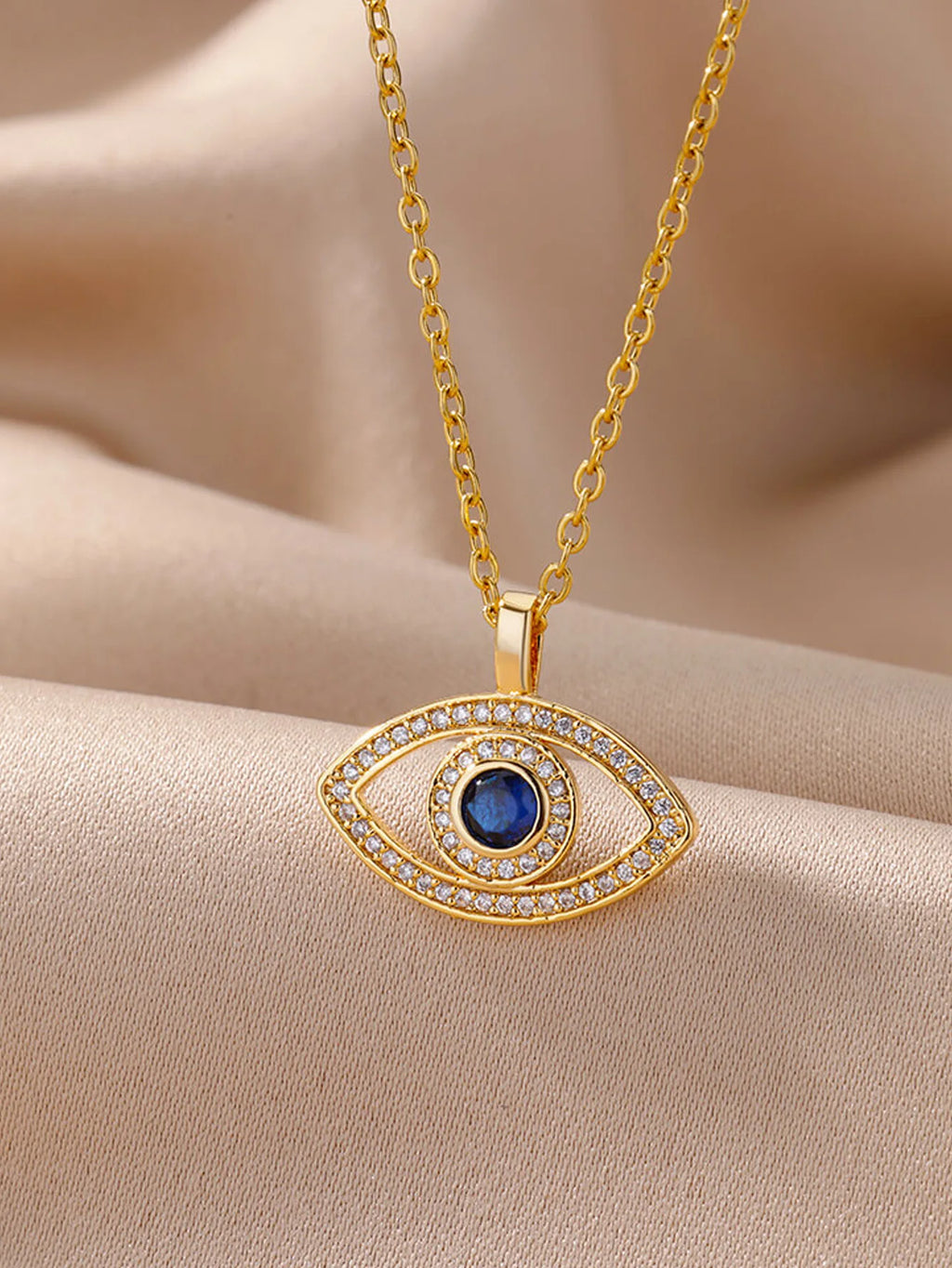 Luxury Gold Rose Flower Necklace for Women | Stainless Steel Floral Pendant | Elegant Birthday Gift for Her